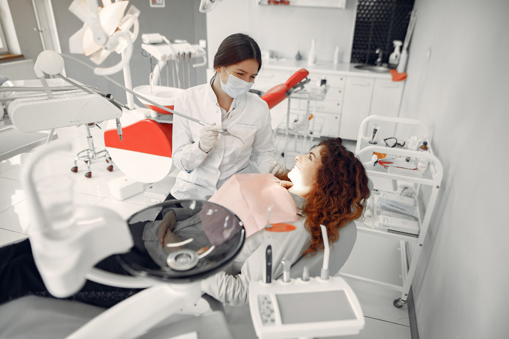 Edremit diş tedavi fiyatları 2025 ve uzman diş kliniği randevu